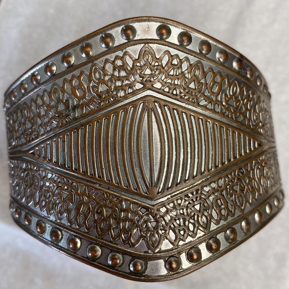 Brass Tone Metal Cuff Bracelet Womens Grape Vine Design festival gothic gypsy - Picture 2 of 7